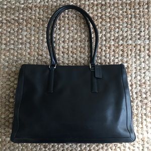 Coach Vintage Leather XL Tote. Coach 9426. Laptop. Business.